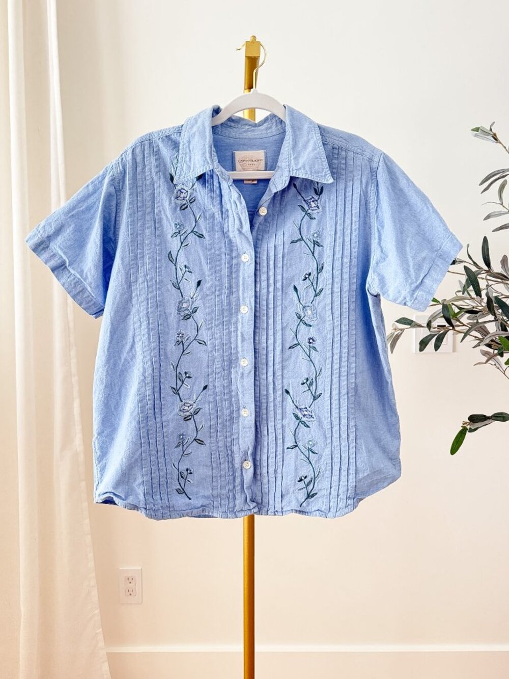 Capistrano Jeans Vintage Embroidered Chambray Shirt | Pintuck | Size 14/16